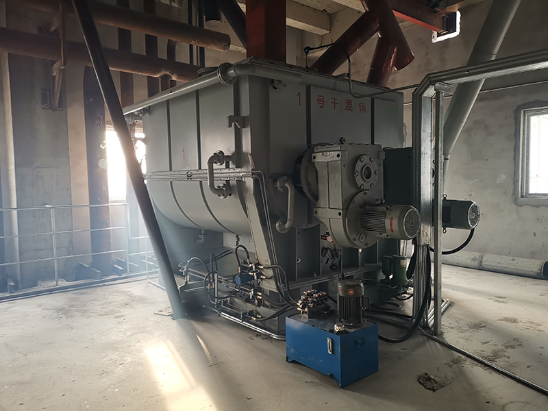 干粉預(yù)熱機(jī)4.jpg 干粉預(yù)熱機(jī)4.jpg